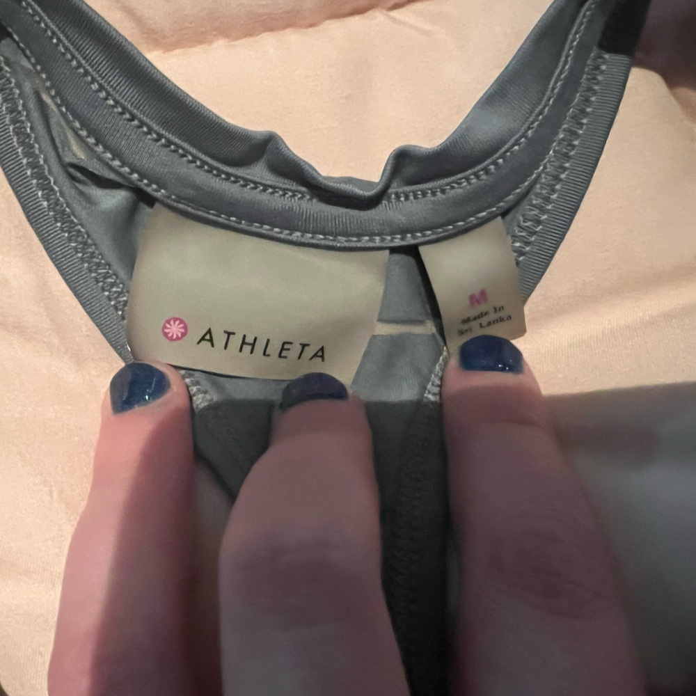 Athleta Sheer Razorback Tank medium Green - Picture 3 of 3